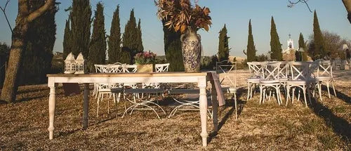 ¿Cuál es el mejor tipo de mesa para un acto o evento?