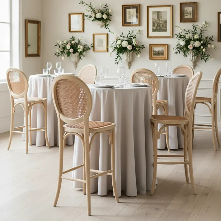 Alt Taburetes de diseño fabricados con materiales de calidad para eventos