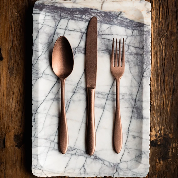 Alt Cuberterías fabricadas de acero inoxidable perfecta para usos intensivo en el sector de la hostelería EME Mobiliario