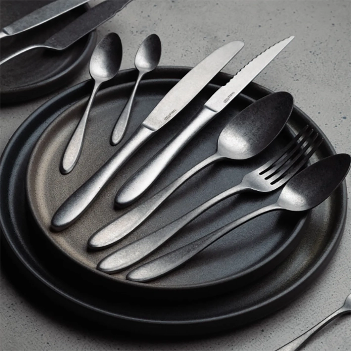 Alt Cuberterías fabricadas de acero inoxidable perfecta para usos intensivo en el sector de la hostelería EME Mobiliario