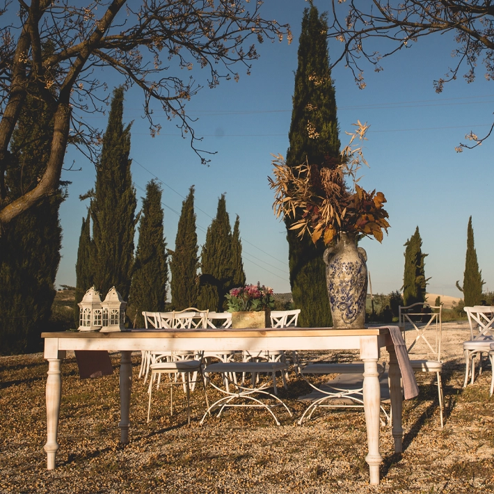 Alt Banco de Boda fabricado en forja ideal como banco de ceremonia EME Mobiliario 