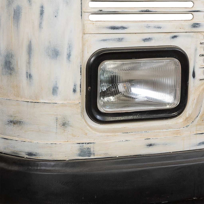 Alt Barra Decorativa Furgoneta De Color Blanco fabricada Madera y Metal, ideal para para eventos, hostelería y uso particular EME Mobiliario