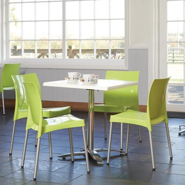 Alt Bases diseñadas para hostelería fabricadas en aluminio con una estructura abatible EME Mobiliario