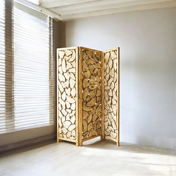 Alt Biombo fabricado de madera con láminas de árbol en color natural para hogar y hostelería Eme Mobiliario