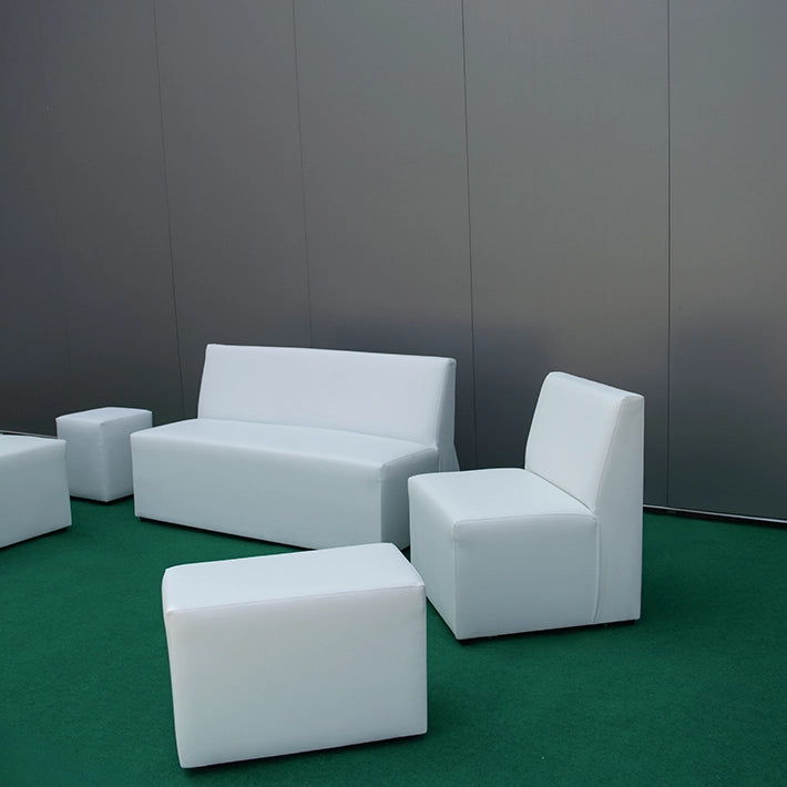 Alt Conjuntos polipiel de color blanco, distintos tamaños, ideales para eventos, shows, espectáculos EME Mobiliario