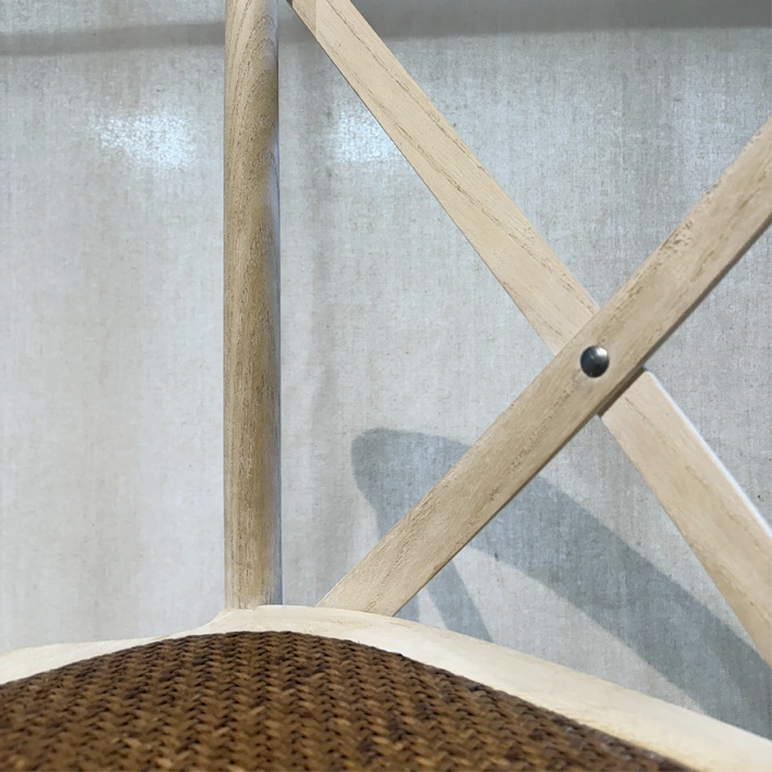 Alt Sillas Crossback fabricada De Madera Con Acabado Decapado Para Eventos y Hostelería EME Mobiliario