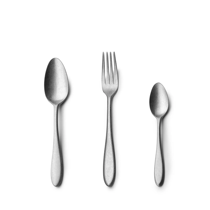 Alt Cubertería Alejandría Vintage fabricada en acero inoxidable 18/0 con un bonito acabado envejecido EME Mobiliario 