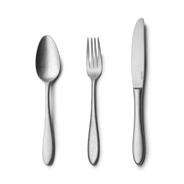 Alt Cubertería Alejandría Vintage fabricada en acero inoxidable 18/0 con un bonito acabado envejecido EME Mobiliario 