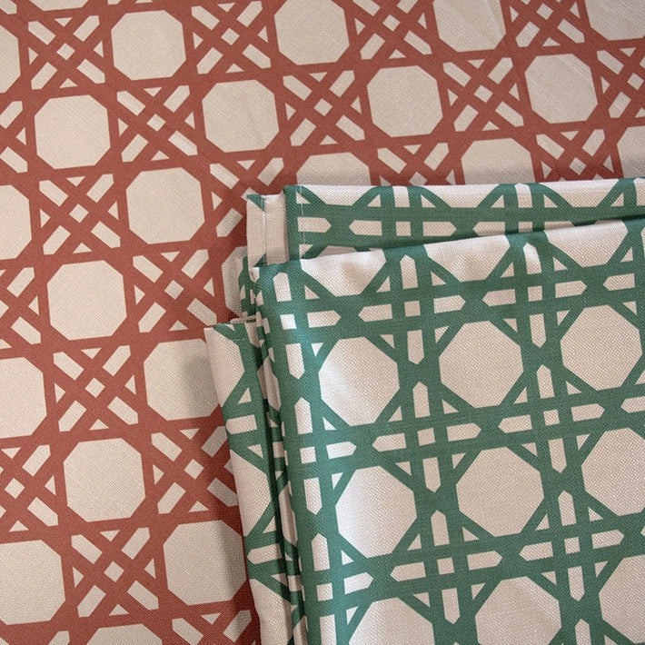 Alt Mantel Geométrico Redondo fabricado 100% poliéster ideal para el uso intensivo profesional