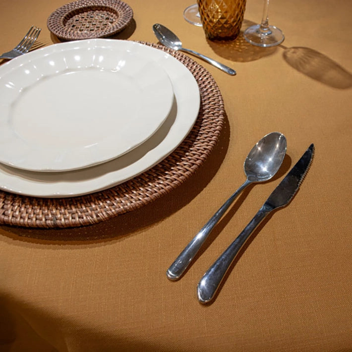 Alt Mantel Ocre fabricado con tejido 100% poliéster ideal para el uso intensivo profesional