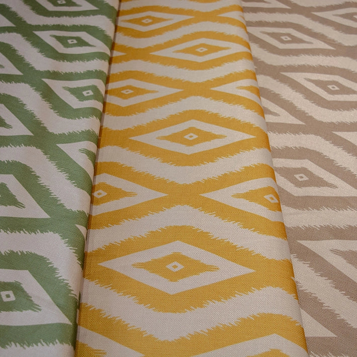 Alt Mantel Ikat fabricado 100% en poliéster ideal para el uso intensivo profesional 