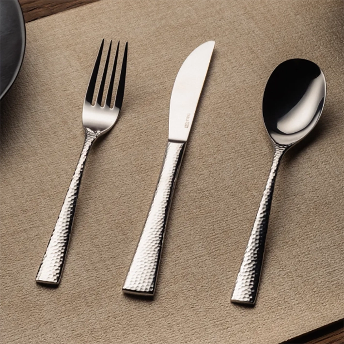 Alt Cuberterías fabricadas de acero inoxidable perfecta para usos intensivos en el sector de la hostelería EME Mobiliario