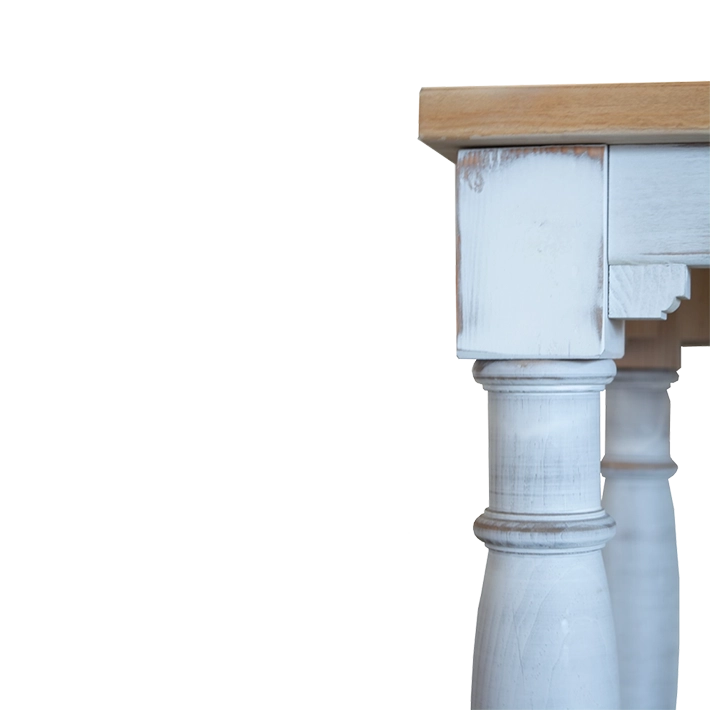 Alt Mesa de Madera alta de estilo rustico con tapa de madera y patas en color blanco envejecido EME Mobiliario