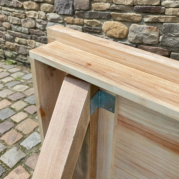Mesa Rústica Tallada con Estructura Plegable de Madera Para Eventos y Hostelería 