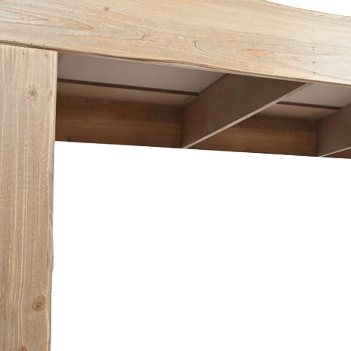 Alt Mesa de Comedor Abeto fabricada en madera de abeto ideal para usar en comedores de grandes dimensiones que combina dos tonalidades de madera para hacerla única y original EME Mobiliario 