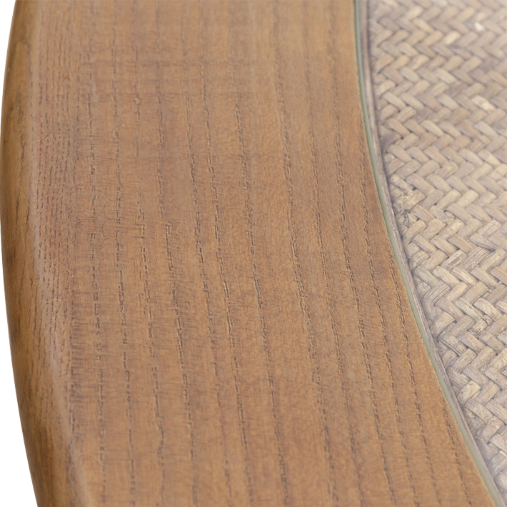 Alt Mesa de Comedor Manila con un bonito acabado de ratán en el tablero EME Mobiliario 