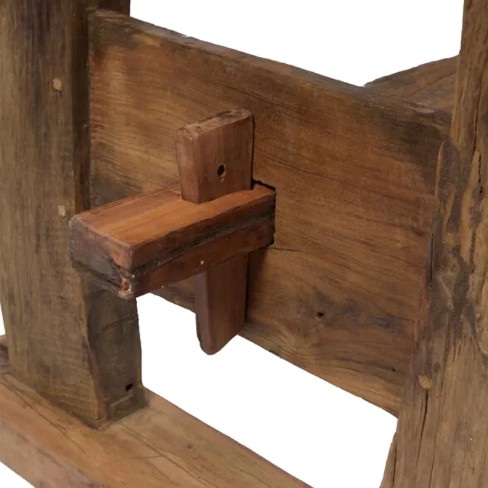 Alt Mesa de Comedor Madera Reciclada Pino de estilo rústico perfecta para usar en cualquier tipo de comedor EME Mobiliario 