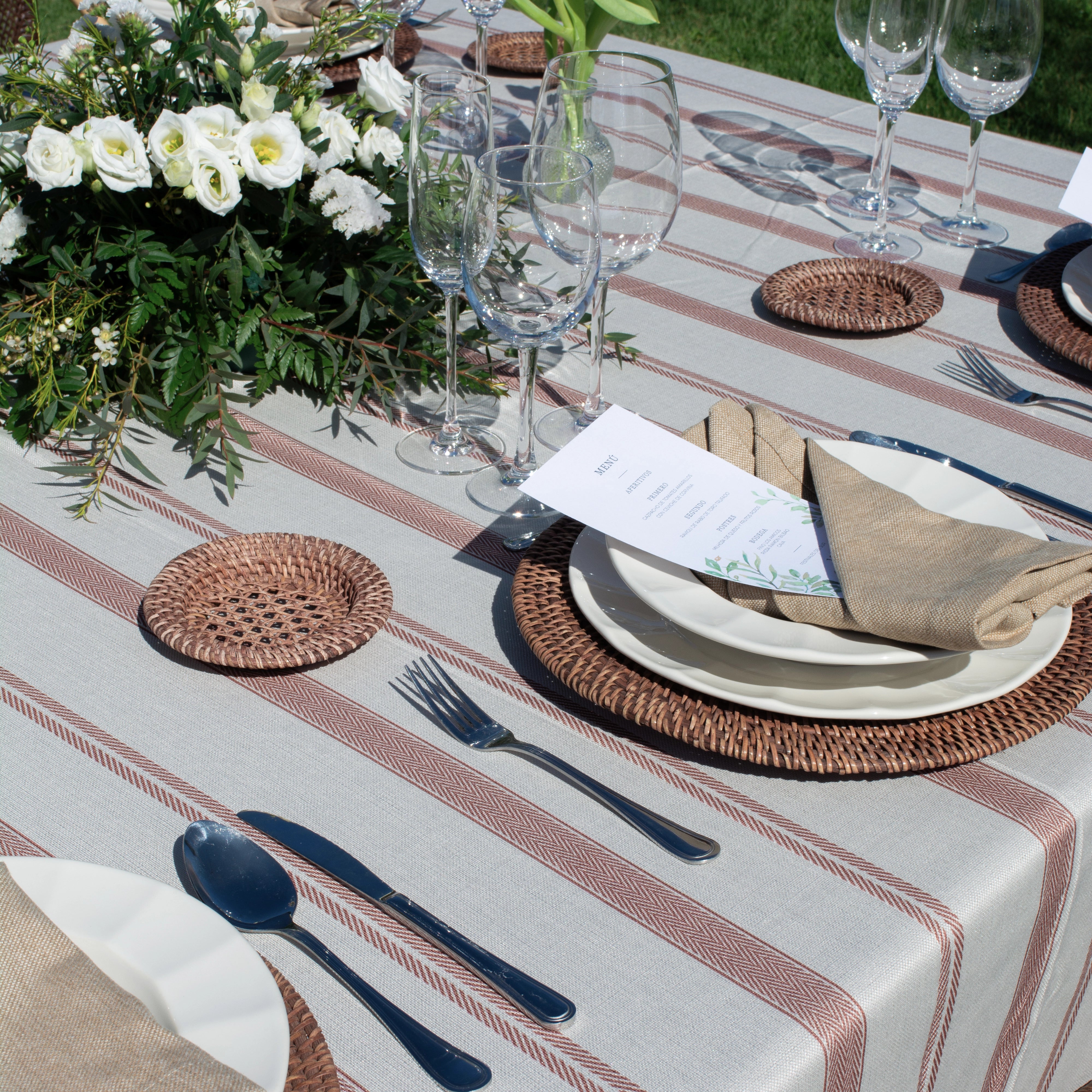 Alt Mantel con detalle de Espiga color rojo para eventos y hostelería EME Mobiliario