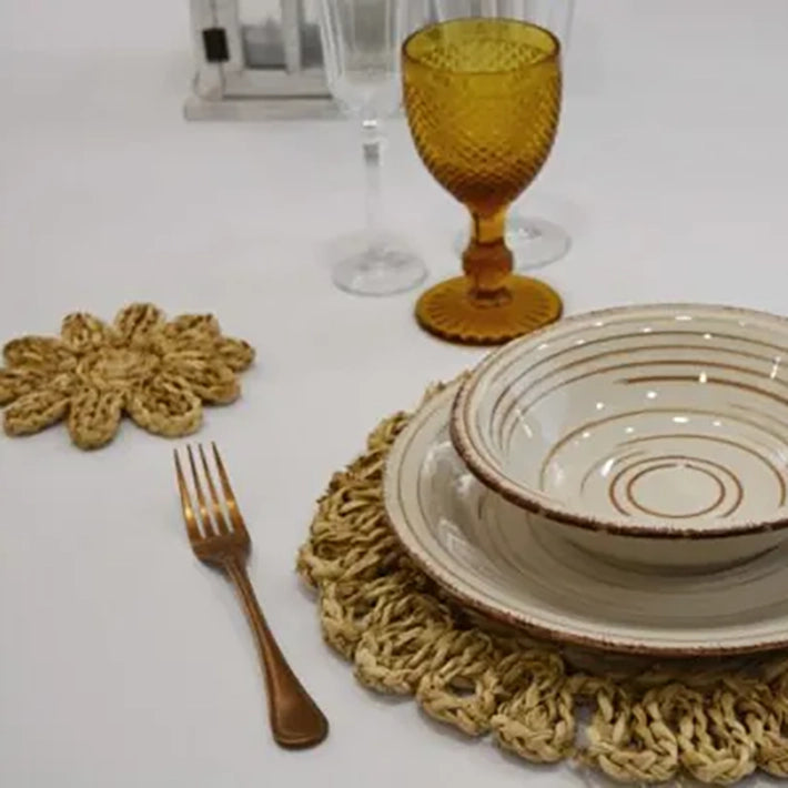 Alt Mantel Basic Blanco fabricado 100% en poliéster ideal para el uso intensivo profesional