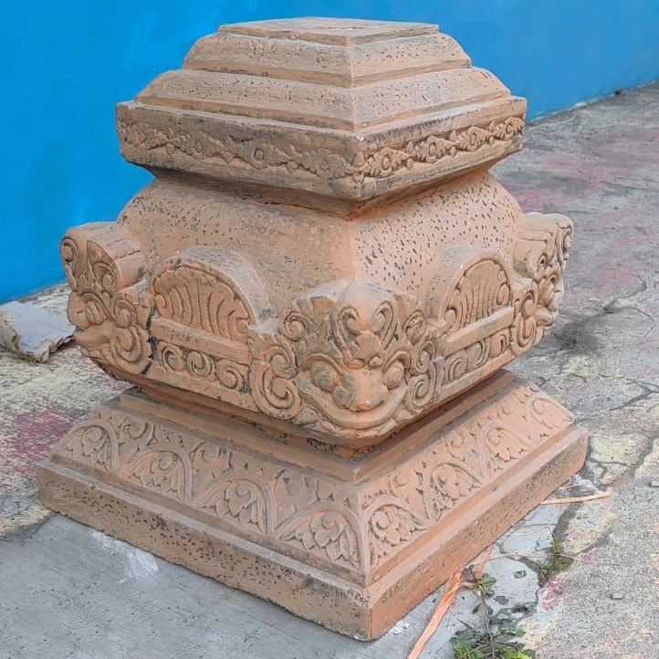 Alt Pie Sombrilla Balinesa. Base de Piedra Tallada. Ideal para sombrillas EME Mobiliario