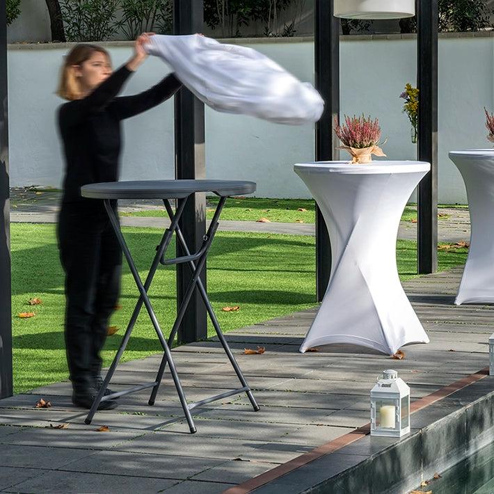 Alt Mesas Plegables en forma de cocktail diseñadas para eventos, caterings y hosteleria EME Mobiliario