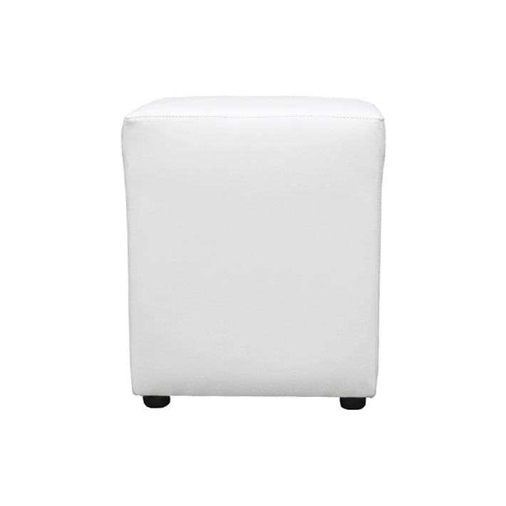 Puff fabricada en polipiel de color blanco con dimensión de 40x40cm ideal para crear rincones en eventos y hostelería