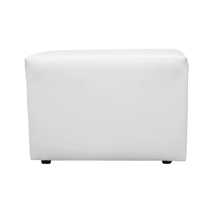 Puff fabricada en polipiel de color blanco con dimensión de 70x40cm ideal para crear rincones en eventos y hostelería