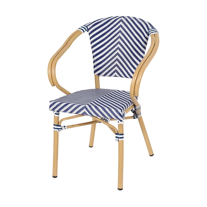 Sillón París Azul fabricado en aluminio imitación ratán con asiento y respaldo fabricado en textilene trenzado, perfecto para usar en cafeterías