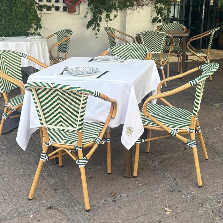 Alt Sillón París Verde con estructura en acero imitación ratán natural y asiento y respaldo de textilene trenzado EME Mobiliario 
