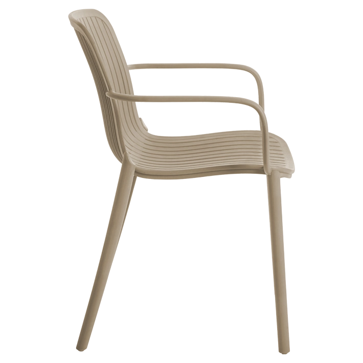 Alt Silla Capri Arena fabricada 100% en polipropileno es una silla apilable para hostelería EME Mobiliario 