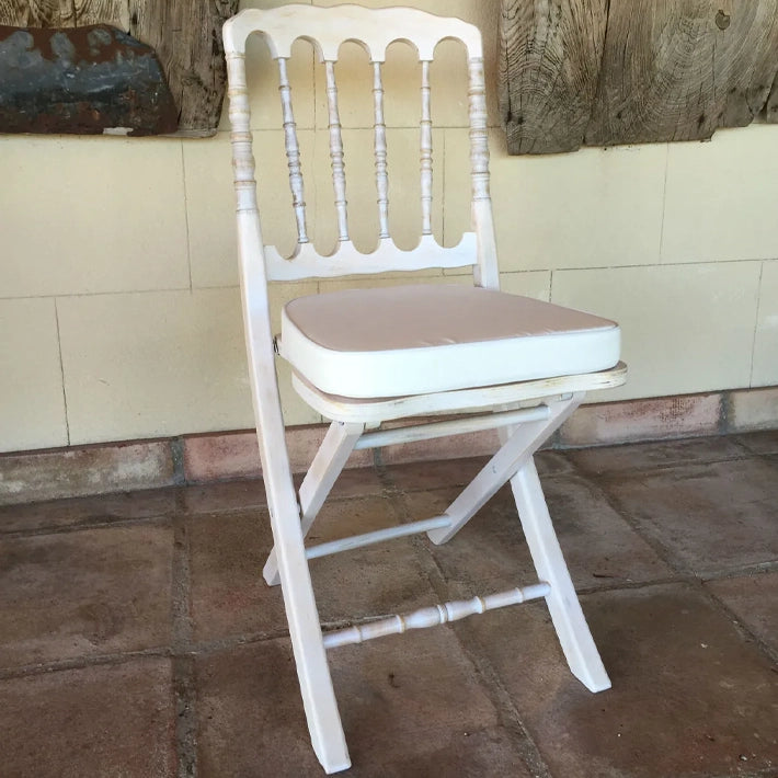 Alt Silla Napoleón Plegable con Cojín fabricada con madera de haya ideal para eventos. Cojín incluido. 