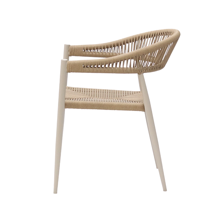 Alt Silla Napoli fabricada en acero y cuerda sintética apta para el uso intensivo profesional