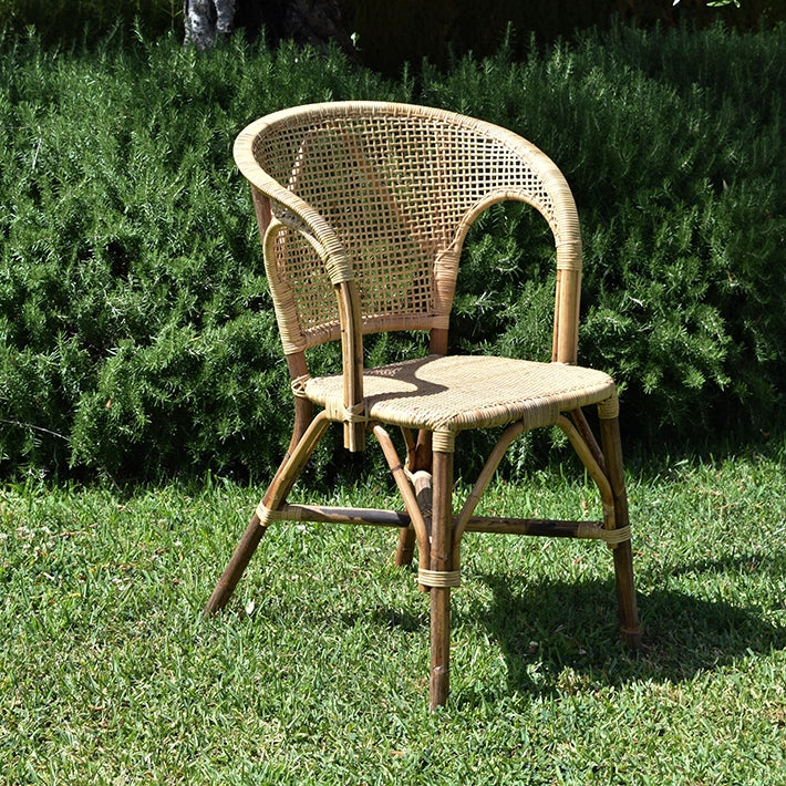 Alt Silla Casadia fabricada en ratán natural con respaldo y asiento trenzado EME Mobiliario