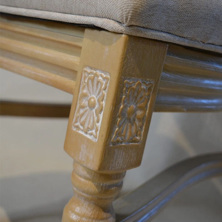 Alt Silla Luis XVI Imitación Madera Decapada fabricada 100% polipropileno ideal para eventos y hostelería. Silla apilable. 