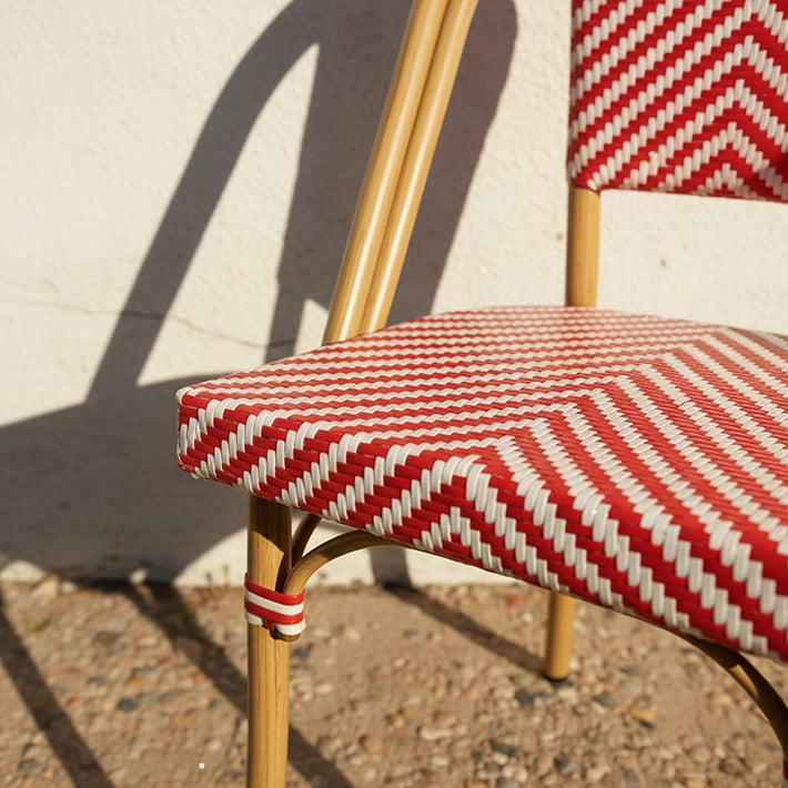 Alt Silla París Roja con estructura fabricada en aluminio y asiento y respaldo textilene de espiga EME Mobiliario