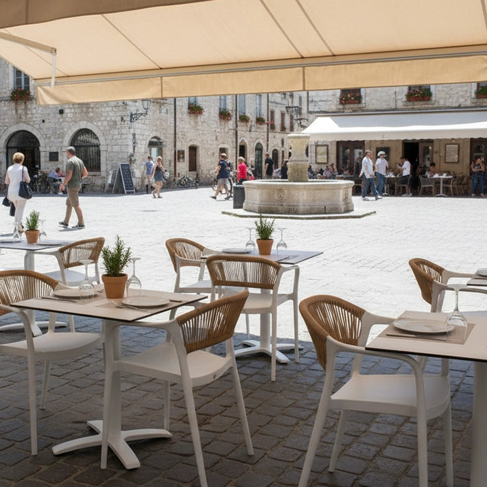 Alt Silla Verona con Acabado en Blanco con estructura apilable, ideal para Hostelería EME Mobiliario