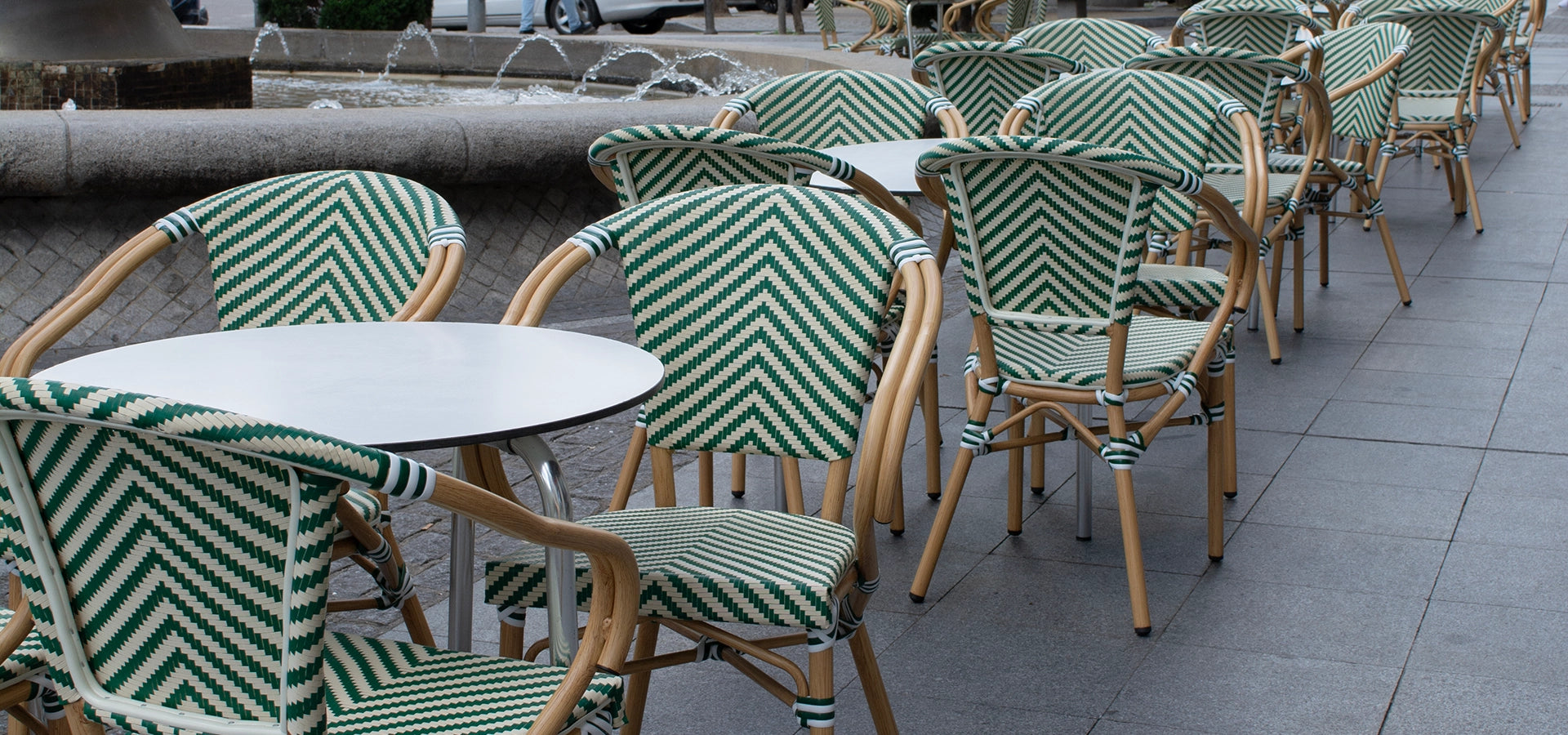 Alt Sillas Para Hostelería, con estilo parisino, ideal para cafeterías, restaurantes EME Mobiliario