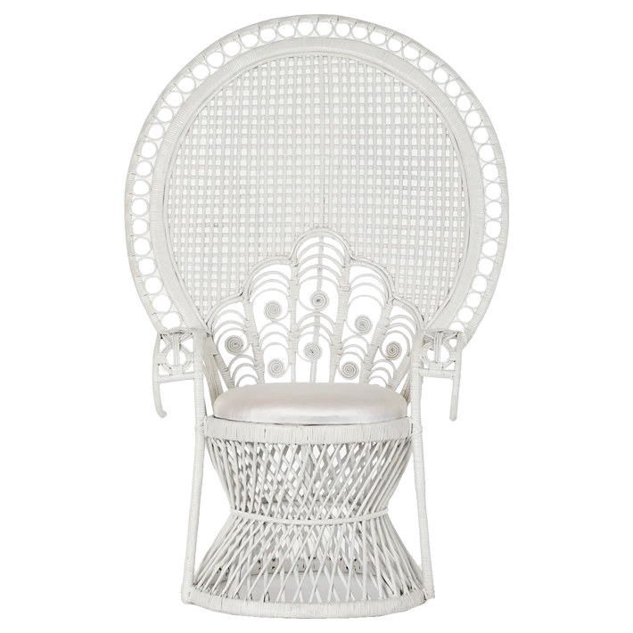 Alt Sillón Emmanuelle fabricado en ratán natural, con un acabado en color blanco presenta un diseño original que podrás ambientar tu espacio Chillout EME Mobiliario