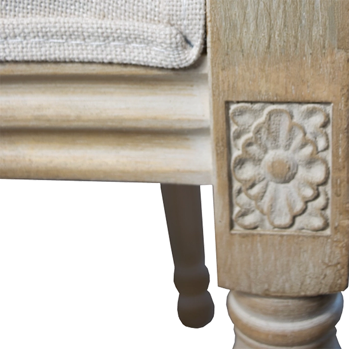 Alt Sillón Luis XVI Tapizado Beige fabricado con madera de abedul y tejido de lino beige, estilo clásico contemporáneo ideal para el uso intensivo profesional EME Mobiliario 