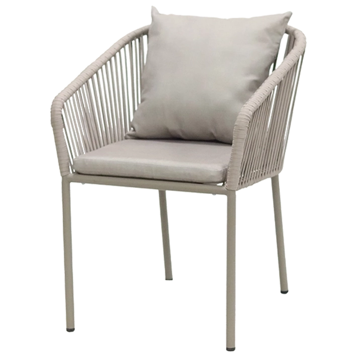 Sillon Merano Arena fabricado en acero ideal para usar en interior o exterior