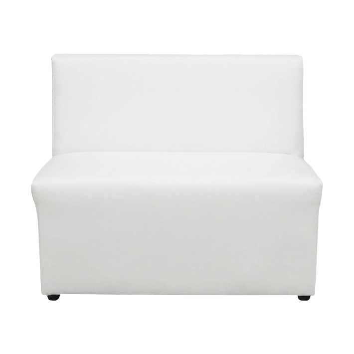 Sillón fabricado en polipiel de color blanco con dimensión 105cm ideal para crear rincones en eventos y hostelería