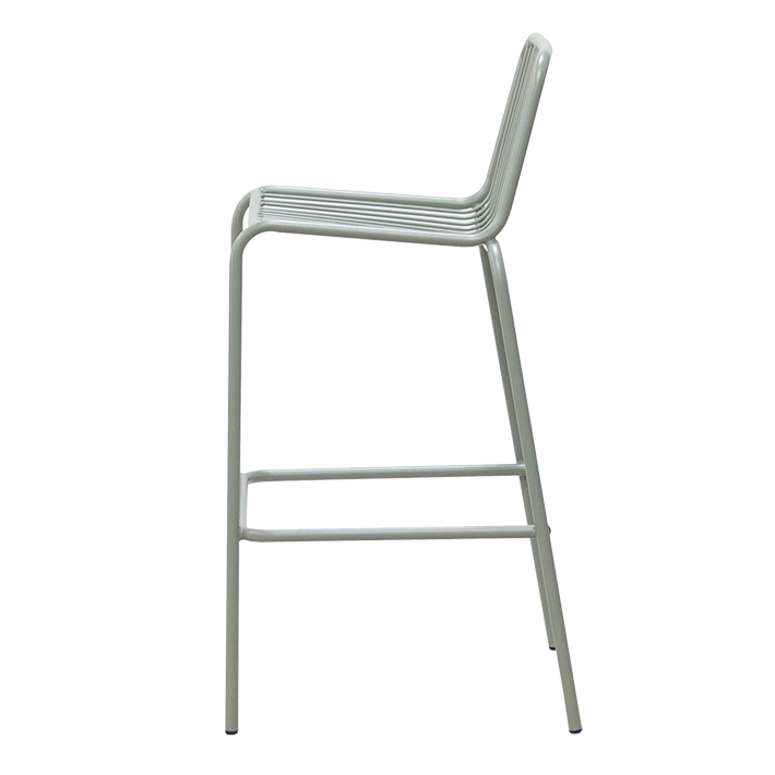 Alt Taburetes Menorca de color verde fabricado en acero ideal para usos en exteriores EME Mobiliario