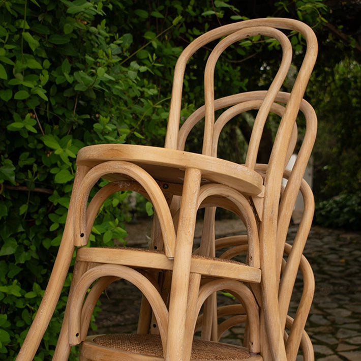 Alt Silla Thonet fabricada con madera de olmo. Acabado en color natural. Silla Apilable. EME Mobiliario