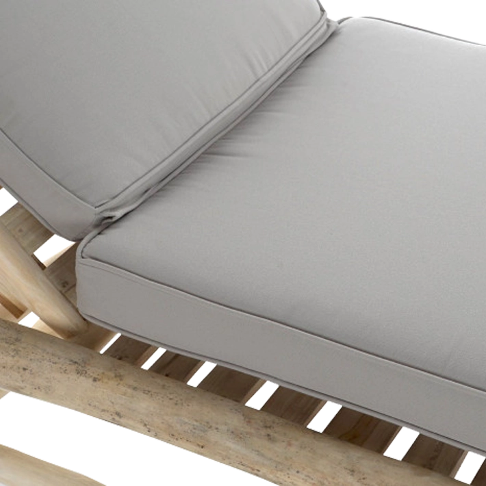 Alt Tumbona reclinable fabricada con madera de teca y cojín de poliéster en color gris para chillout EME Mobiliario 