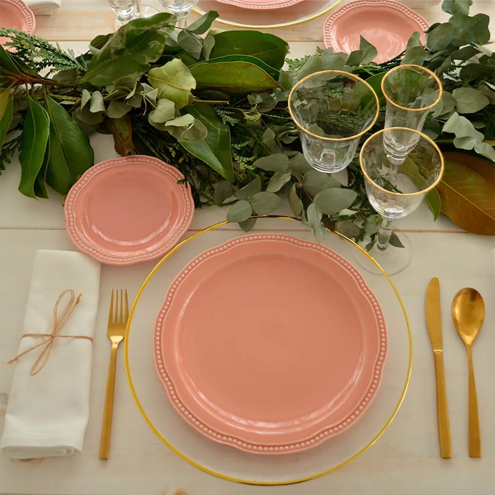 Alt Vajilla Florencia Rosa fabricada con gres vitrificado con esmalte brillante con un diseño elegante y un color que enamora para eventos y hostelería EME Mobiliario 