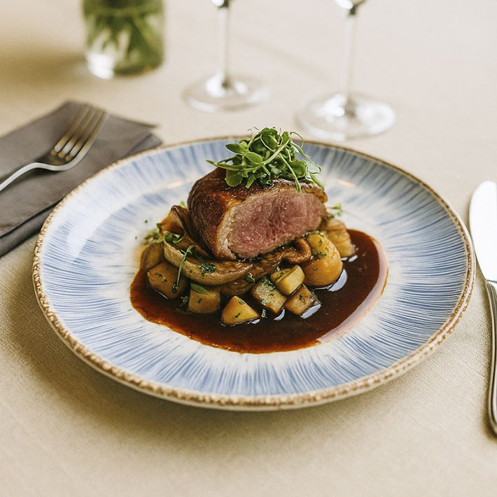 Alt Vajilla Albus Azur fabricadas en porcelana para Eventos y Hostelería EME Mobiliario