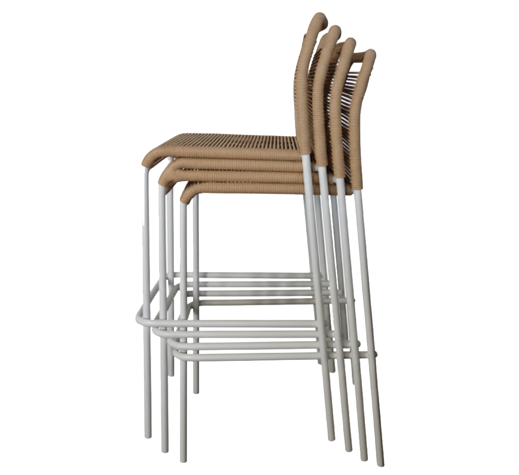 Alt Taburetes con estructura apilable. Ideal para uso intensivo y profesional en el sector de la hostelería EME Mobiliario