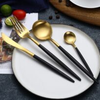 Alt Cubertería Deluxe Negro Oro, diseño y calidad para eventos y hostelería